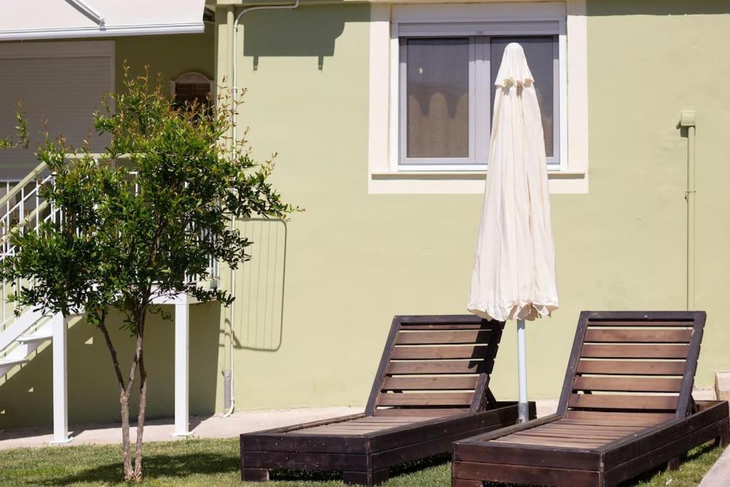 Villa Annis House Epanomi Exterior foto